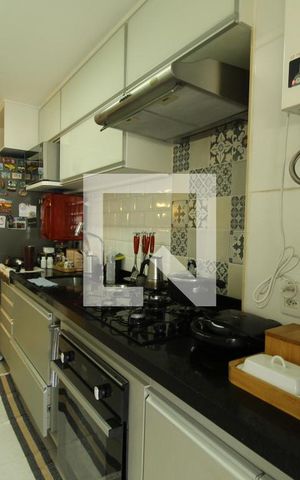 Apartamento à venda com 72m², 2 quartos e 1 vagaCozinha