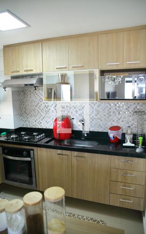Apartamento para alugar com 54m², 2 quartos e 1 vagaCozinha 