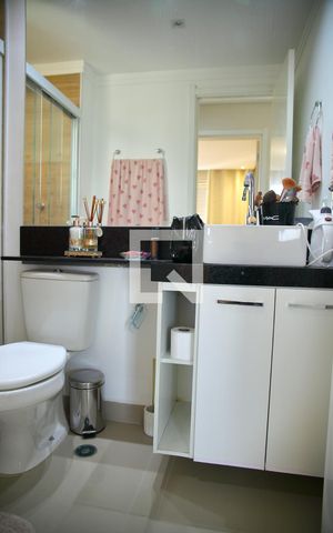 Apartamento para alugar com 54m², 2 quartos e 1 vagaBanheiro