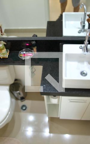 Apartamento para alugar com 54m², 2 quartos e 1 vagaBanheiro
