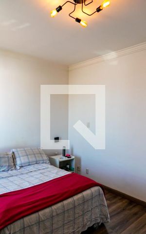 Apartamento à venda com 146m², 3 quartos e 4 vagas Apartamento à venda com 146m², 3 quartos e 4 vagasQuarto 3