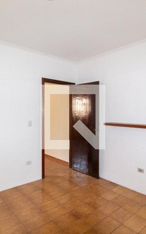 Casa à venda com 340m², 6 quartos e 2 vagasCasa 2Cozinha
