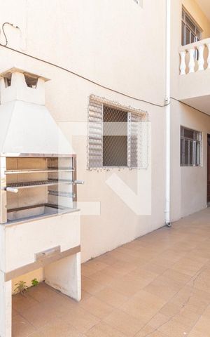 Casa à venda com 340m², 6 quartos e 2 vagasCasa 2Quintal
