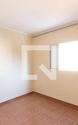 Casa à venda com 340m², 6 quartos e 2 vagasCasa 2Quarto 2