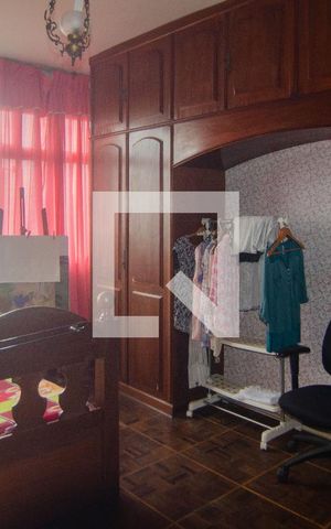 Apartamento à venda com 176m², 3 quartos e 2 vagasQuarto 4