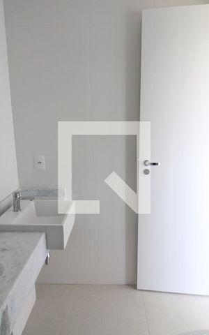 Apartamento à venda com 123m², 3 quartos e 2 vagasQuarto 2 - Banheiro