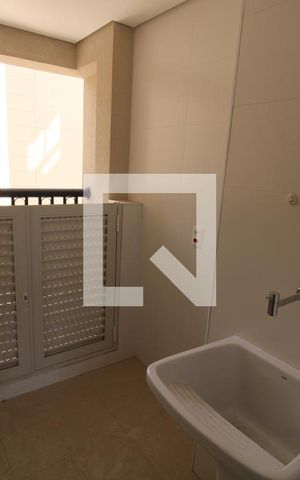 Apartamento à venda com 123m², 3 quartos e 2 vagasÁrea de Serviço