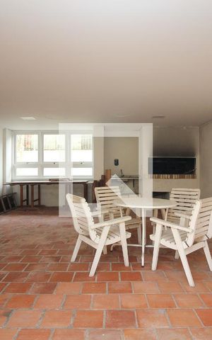 Apartamento à venda com 100m², 2 quartos e 1 vaga Apartamento à venda com 100m², 2 quartos e 1 vagaÁrea comum - Salão de festas