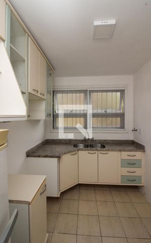 Apartamento à venda com 100m², 2 quartos e 1 vaga Apartamento à venda com 100m², 2 quartos e 1 vagaCozinha