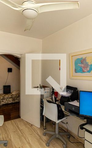 Apartamento à venda com 324m², 4 quartos e 3 vagasQuarto 3