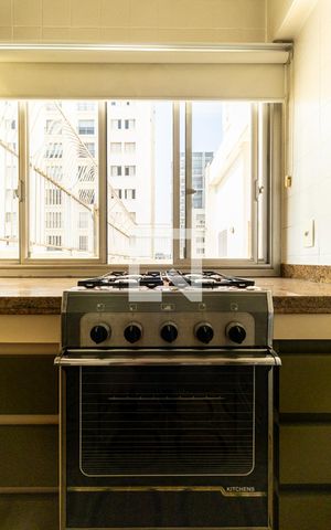 Apartamento à venda com 324m², 4 quartos e 3 vagasCozinha 2