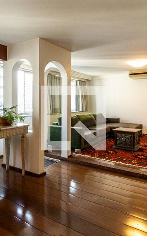 Apartamento à venda com 324m², 4 quartos e 3 vagasSala