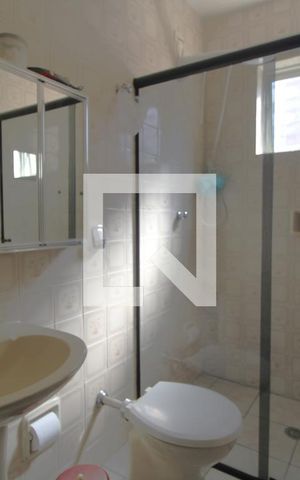 Casa à venda com 250m², 3 quartos e 2 vagasBanheiro Social