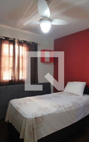 Casa à venda com 250m², 3 quartos e 2 vagasQuarto 1