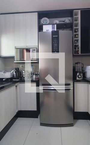 Casa à venda com 250m², 3 quartos e 2 vagasCozinha
