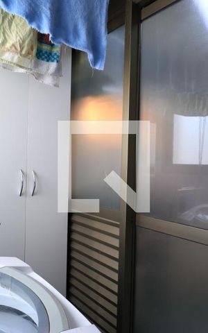 Apartamento à venda com 75m², 2 quartos e 1 vagaÁrea de Serviço