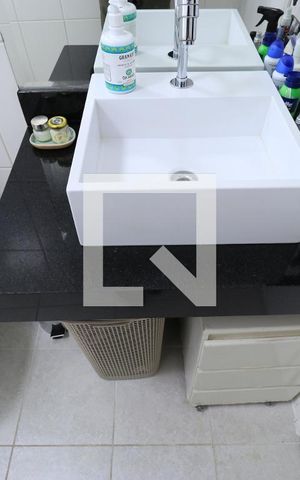 Apartamento à venda com 75m², 2 quartos e 1 vagaBanheiro 2