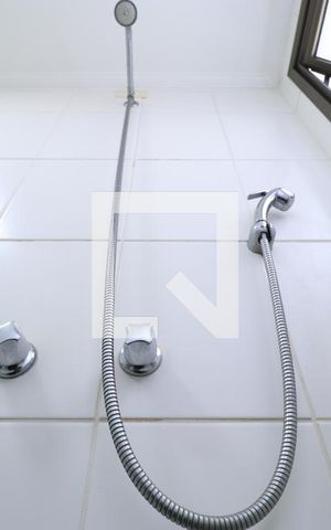 Apartamento à venda com 75m², 2 quartos e 1 vagaBanheiro 2