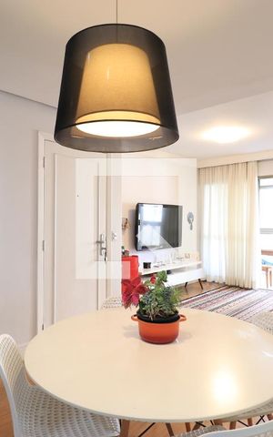 Apartamento à venda com 75m², 2 quartos e 1 vagaSala