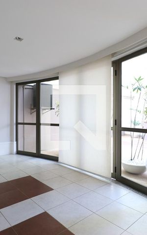 Apartamento à venda com 75m², 2 quartos e 1 vagaÁrea comum