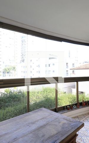 Apartamento à venda com 75m², 2 quartos e 1 vagaVaranda
