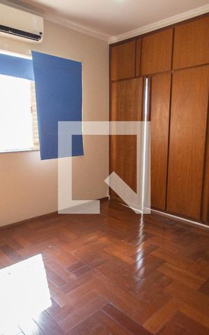 Casa para alugar com 261m², 5 quartos e 3 vagasSuíte 2