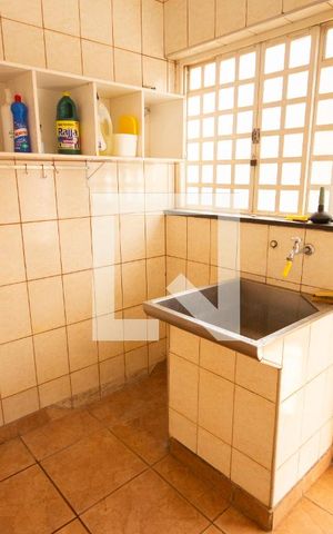 Casa para alugar com 261m², 5 quartos e 3 vagasÁrea de Serviço