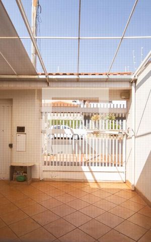 Casa para alugar com 261m², 5 quartos e 3 vagasVista da Sala