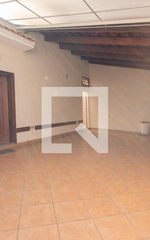 Casa para alugar com 261m², 5 quartos e 3 vagasGaragem