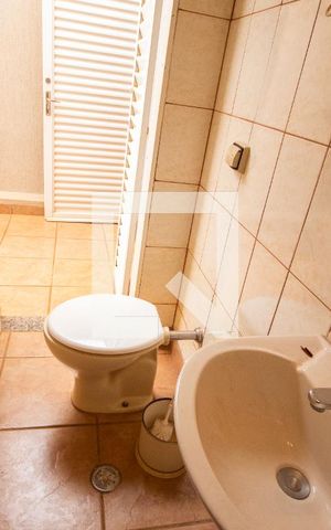 Casa para alugar com 261m², 5 quartos e 3 vagasLavabo