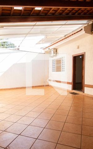 Casa para alugar com 261m², 5 quartos e 3 vagasGaragem