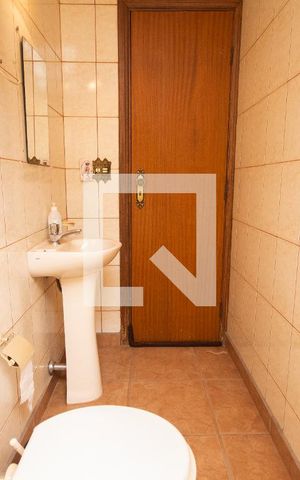 Casa para alugar com 261m², 5 quartos e 3 vagasLavabo