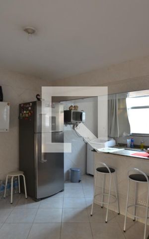 Casa à venda com 643m², 7 quartos e 3 vagasCozinha