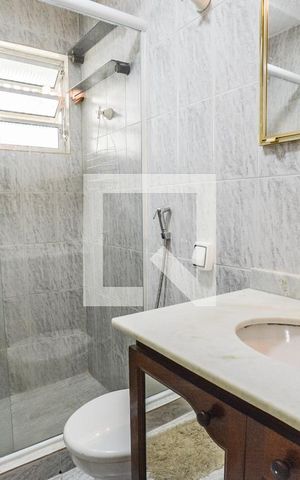 Apartamento à venda com 84m², 3 quartos e 1 vagaBanheiro Social