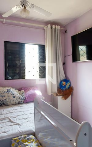 Casa à venda com 222m², 3 quartos e 2 vagas Casa à venda com 222m², 3 quartos e 2 vagasQuarto 3