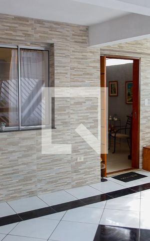Casa à venda com 222m², 3 quartos e 2 vagas Casa à venda com 222m², 3 quartos e 2 vagasGaragem