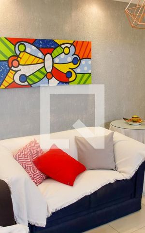 Casa à venda com 222m², 3 quartos e 2 vagas Casa à venda com 222m², 3 quartos e 2 vagassala