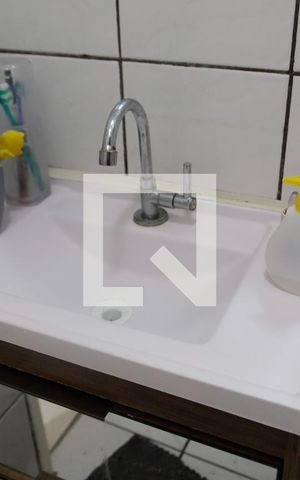 Casa à venda com 222m², 3 quartos e 2 vagas Casa à venda com 222m², 3 quartos e 2 vagasBanheiro