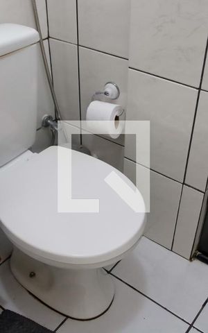 Casa à venda com 222m², 3 quartos e 2 vagas Casa à venda com 222m², 3 quartos e 2 vagasBanheiro