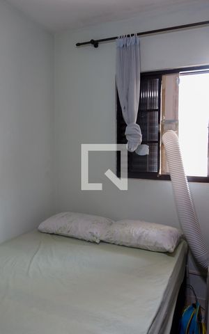 Casa à venda com 222m², 3 quartos e 2 vagas Casa à venda com 222m², 3 quartos e 2 vagasQuarto 1