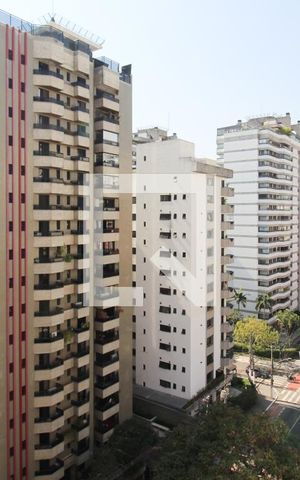 Apartamento à venda com 39m², 1 quarto e 1 vagaVista