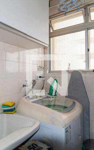 Apartamento à venda com 85m², 3 quartos e 2 vagas Apartamento à venda com 85m², 3 quartos e 2 vagasÁrea de Serviço