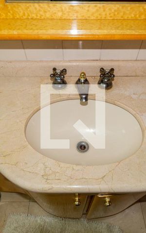 Apartamento à venda com 85m², 3 quartos e 2 vagas Apartamento à venda com 85m², 3 quartos e 2 vagasDetalhe Banheiro - Social