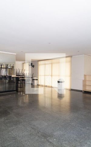 Apartamento à venda com 85m², 3 quartos e 2 vagas Apartamento à venda com 85m², 3 quartos e 2 vagasÁrea comum - Salão de festas