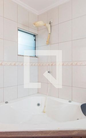 Casa à venda com 163m², 3 quartos e 3 vagas Casa à venda com 163m², 3 quartos e 3 vagasBanheiro da Suite 1