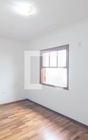 Casa à venda com 163m², 3 quartos e 3 vagas Casa à venda com 163m², 3 quartos e 3 vagasQuarto 3 Suite
