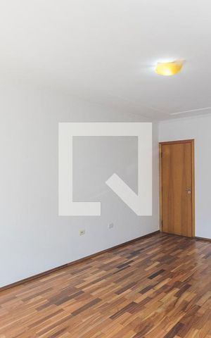 Casa à venda com 163m², 3 quartos e 3 vagas Casa à venda com 163m², 3 quartos e 3 vagasQuarto 1 Suite