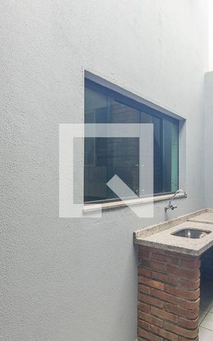 Casa à venda com 163m², 3 quartos e 3 vagas Casa à venda com 163m², 3 quartos e 3 vagasQuintal