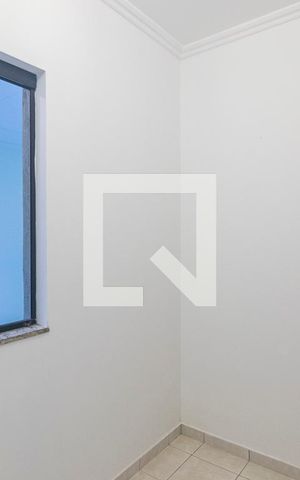 Casa à venda com 163m², 3 quartos e 3 vagas Casa à venda com 163m², 3 quartos e 3 vagasEscritório