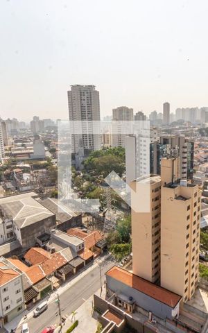 Apartamento à venda com 230m², 4 quartos e 3 vagas Apartamento à venda com 230m², 4 quartos e 3 vagasVaranda - Vista